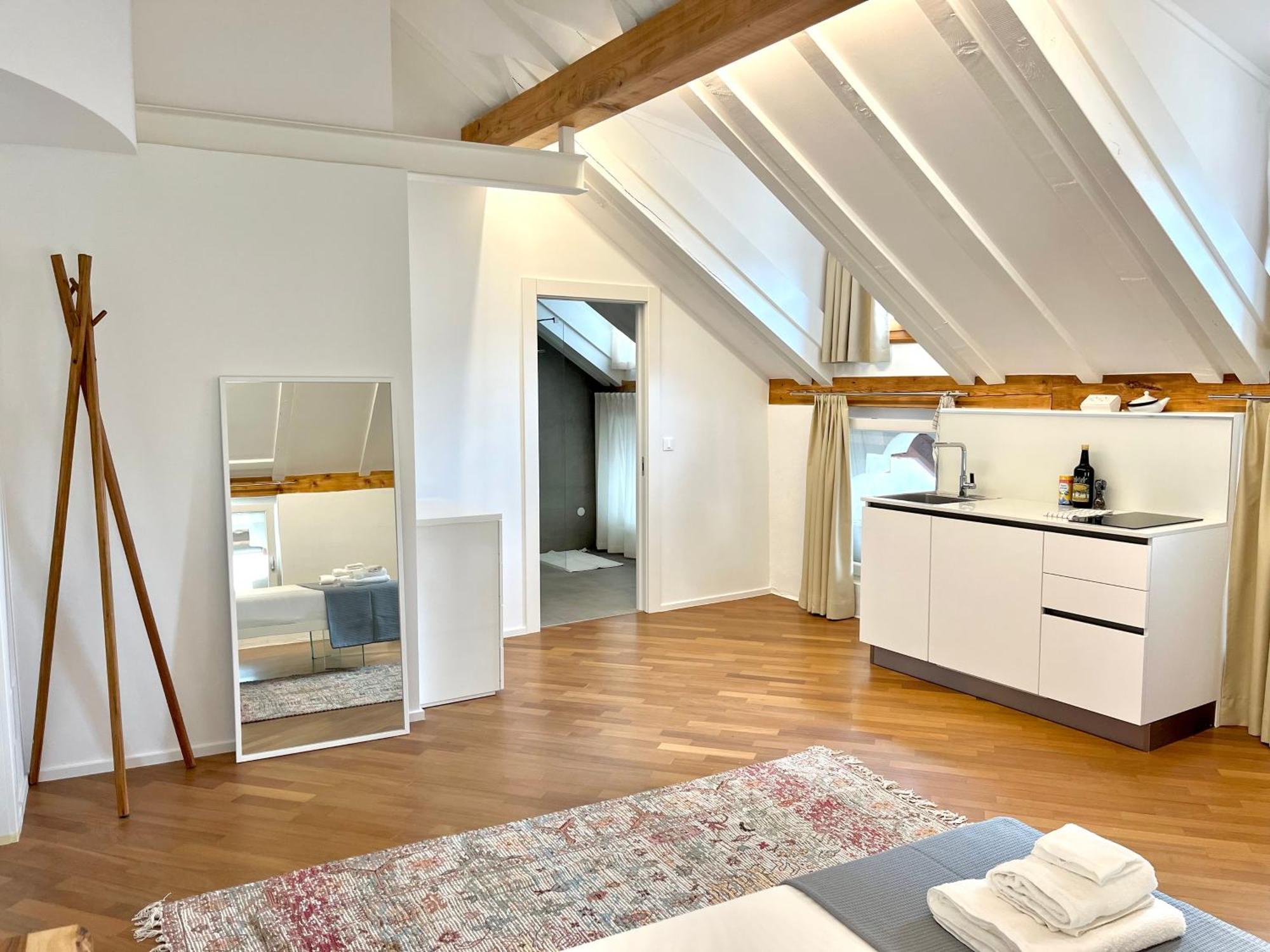 Historic Rooms And Apartments In The City Centre Of Bolzano Eksteriør billede